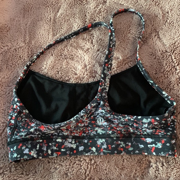 Lululemon flow Y bra in size 4. Only worn once but it was to tight on me. - Picture 2 of 3